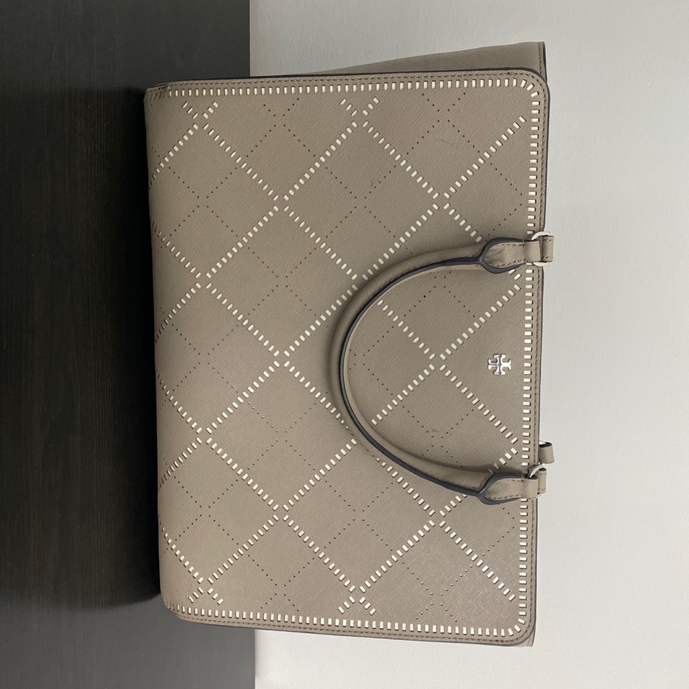Tory Burch Robinson Crosshatch Large Zip Tote